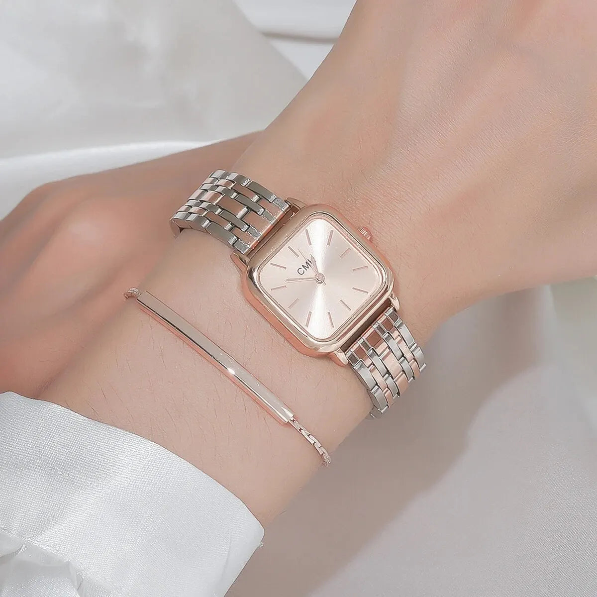 Montre pour femmes -ZOHARA